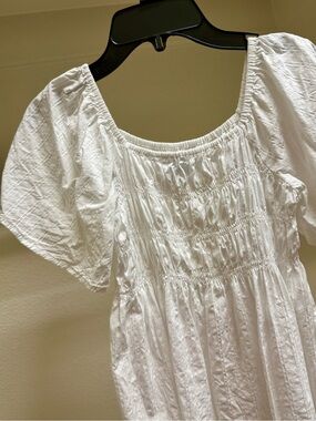 Old Navy White 10/12 Dress